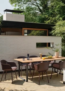 70/70 Outdoor Table