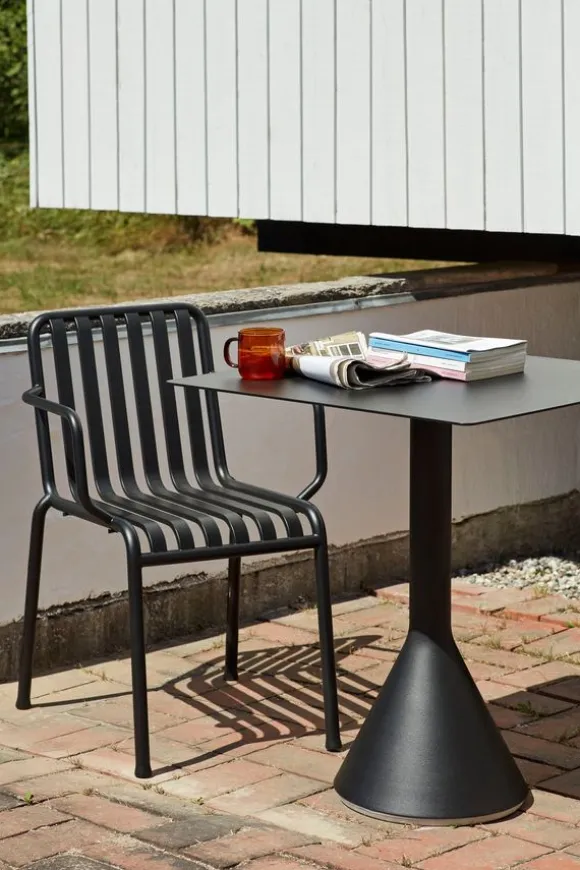 1 Palissade Bord, 2 Palissade Armchair og 1 Palissade Bench