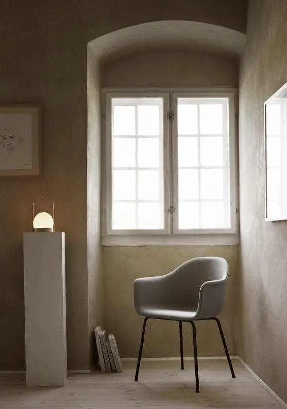 Harbour Dining Chair / Black Steel Base