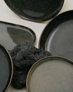 Serving Plate Surface